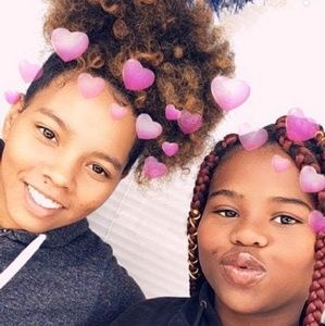 Meet your Posher, Marcela